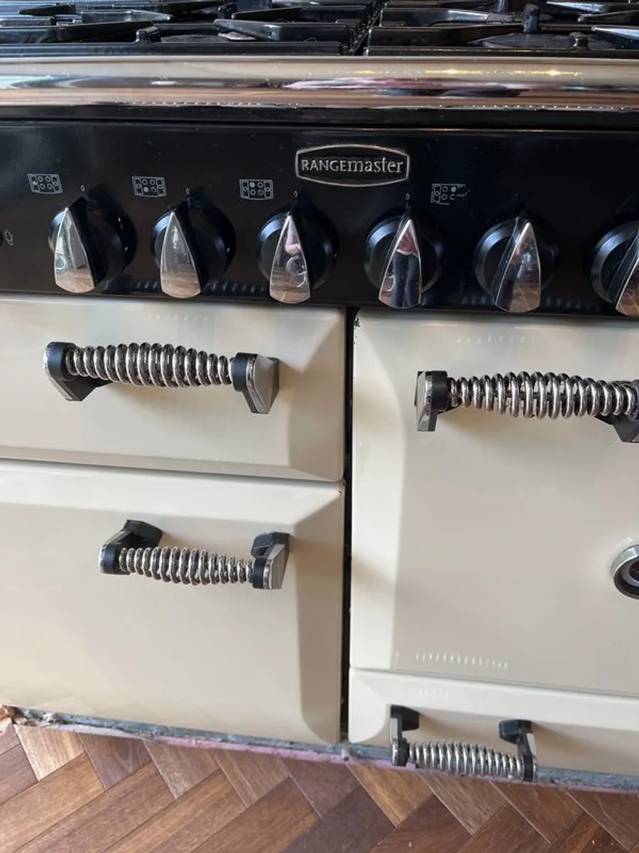rangemaster elan 110 cooker - Image 3
