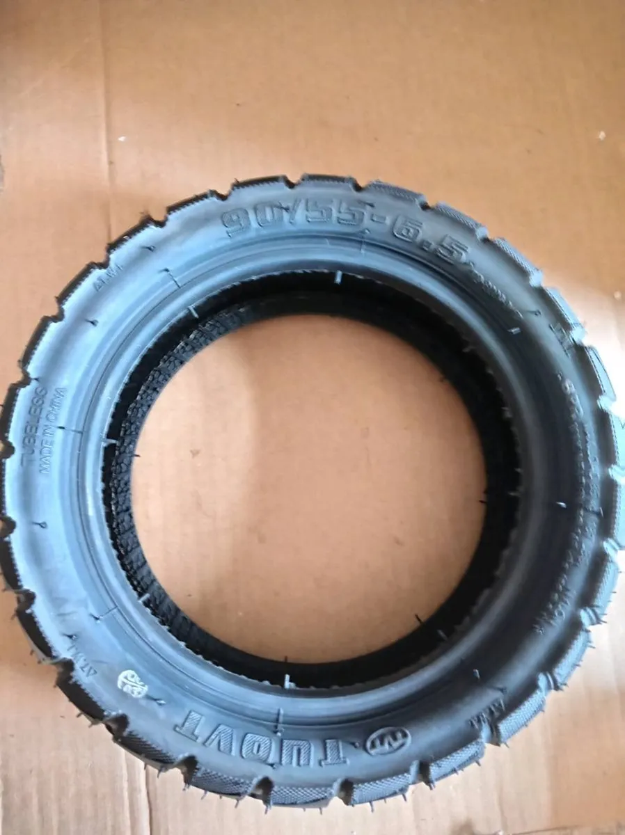 TEVERUN/DUALTRON 90/55-6.5 TUBLESS TYRES - Image 2