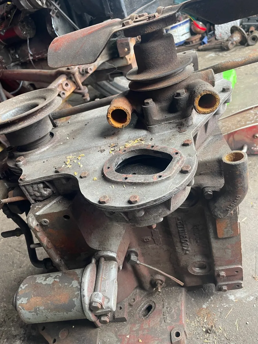 🔥Massey Ferguson 135 engine block 🔥 - Image 2