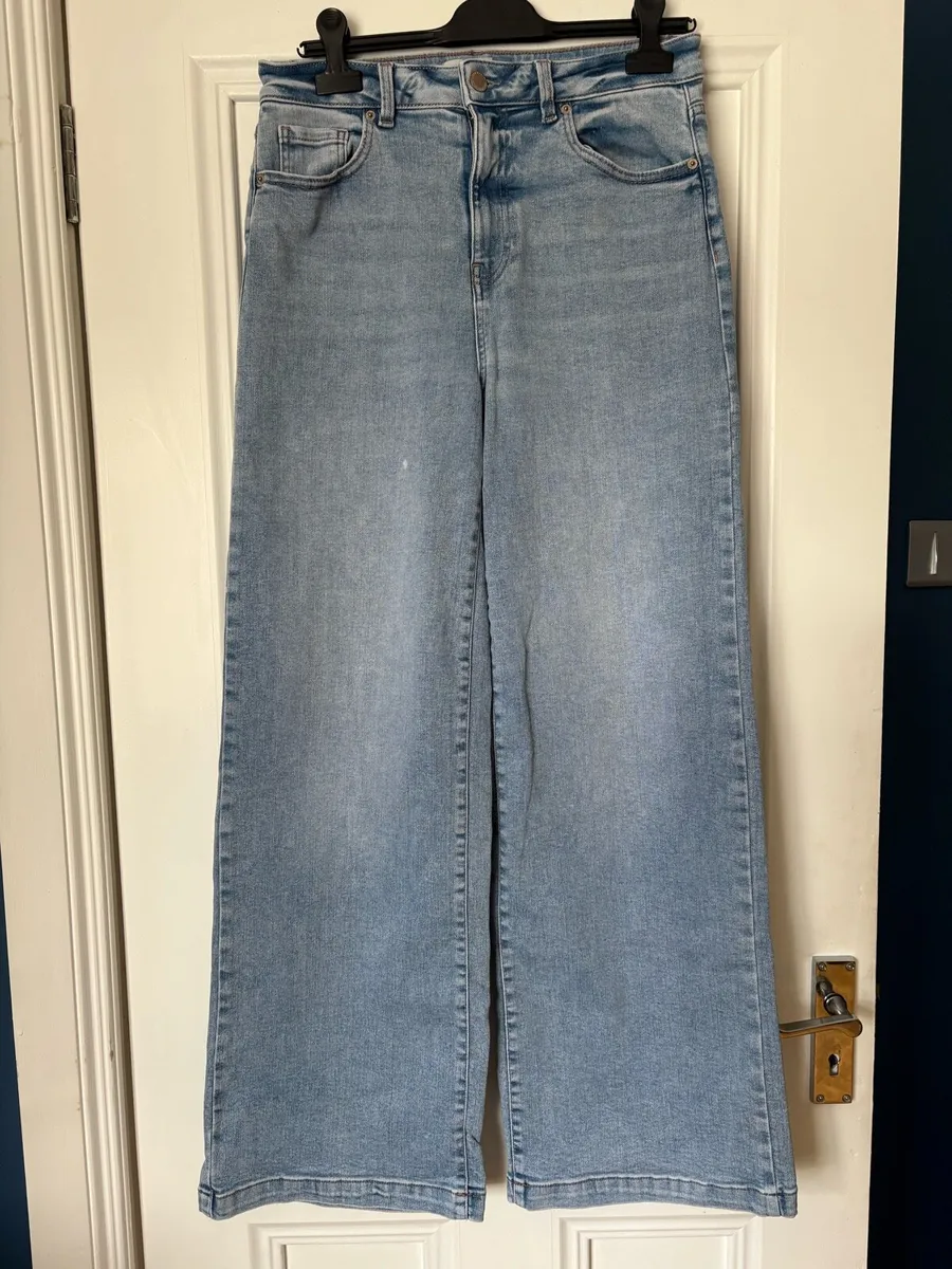 Ladies flared jeans - Image 1