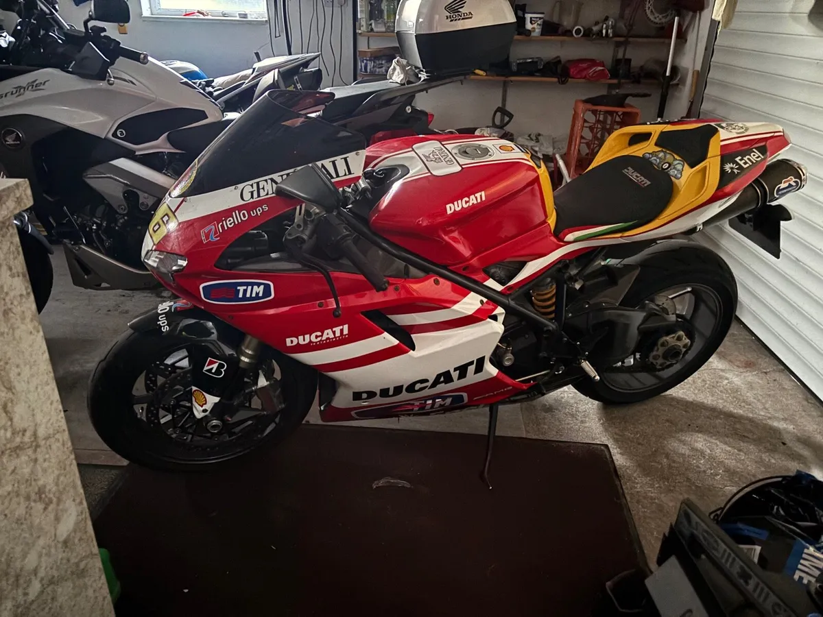 Motorbike - Image 4