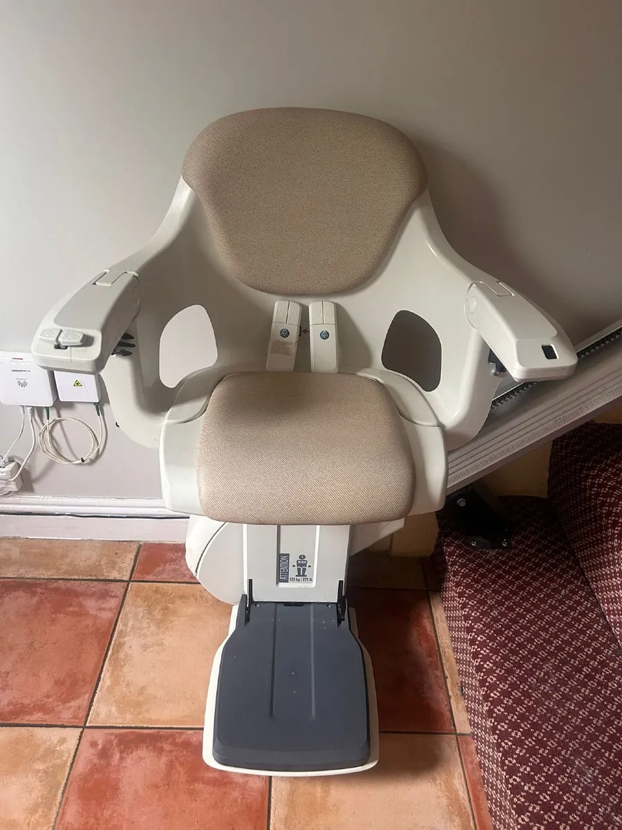 2018 Thyssenkrupp Stairlift - Image 2