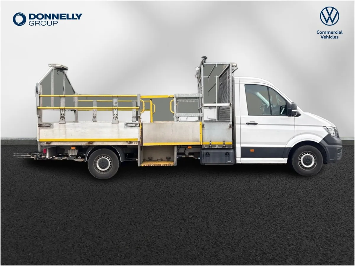 Volkswagen Crafter Cr35 Lwb Diesel Fwd Startline - Image 4