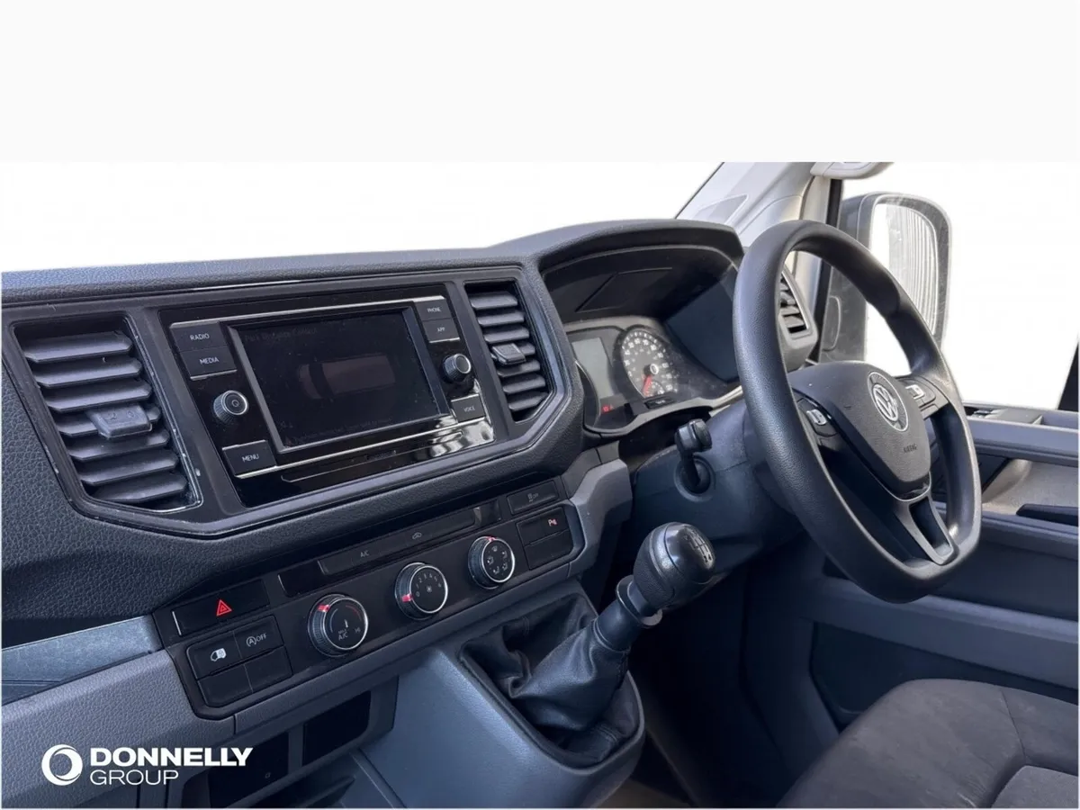 Volkswagen Crafter Cr35 Mwb Diesel Fwd Trendline - Image 2