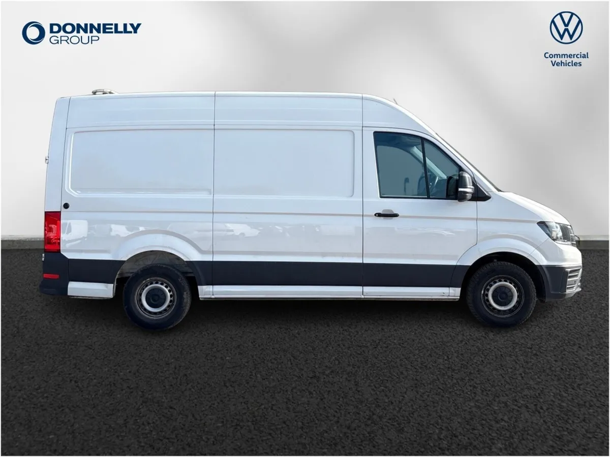 Volkswagen Crafter Cr35 Mwb Diesel Fwd Trendline - Image 4