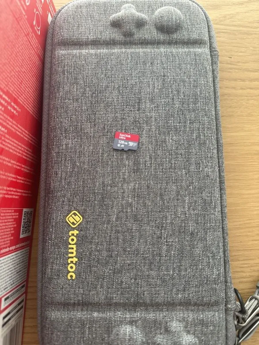 nintendo switch oled - Image 2