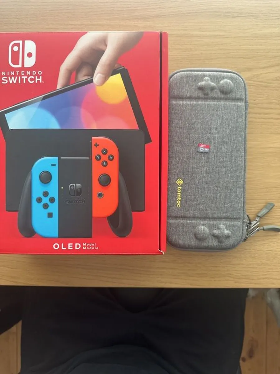 nintendo switch oled - Image 1