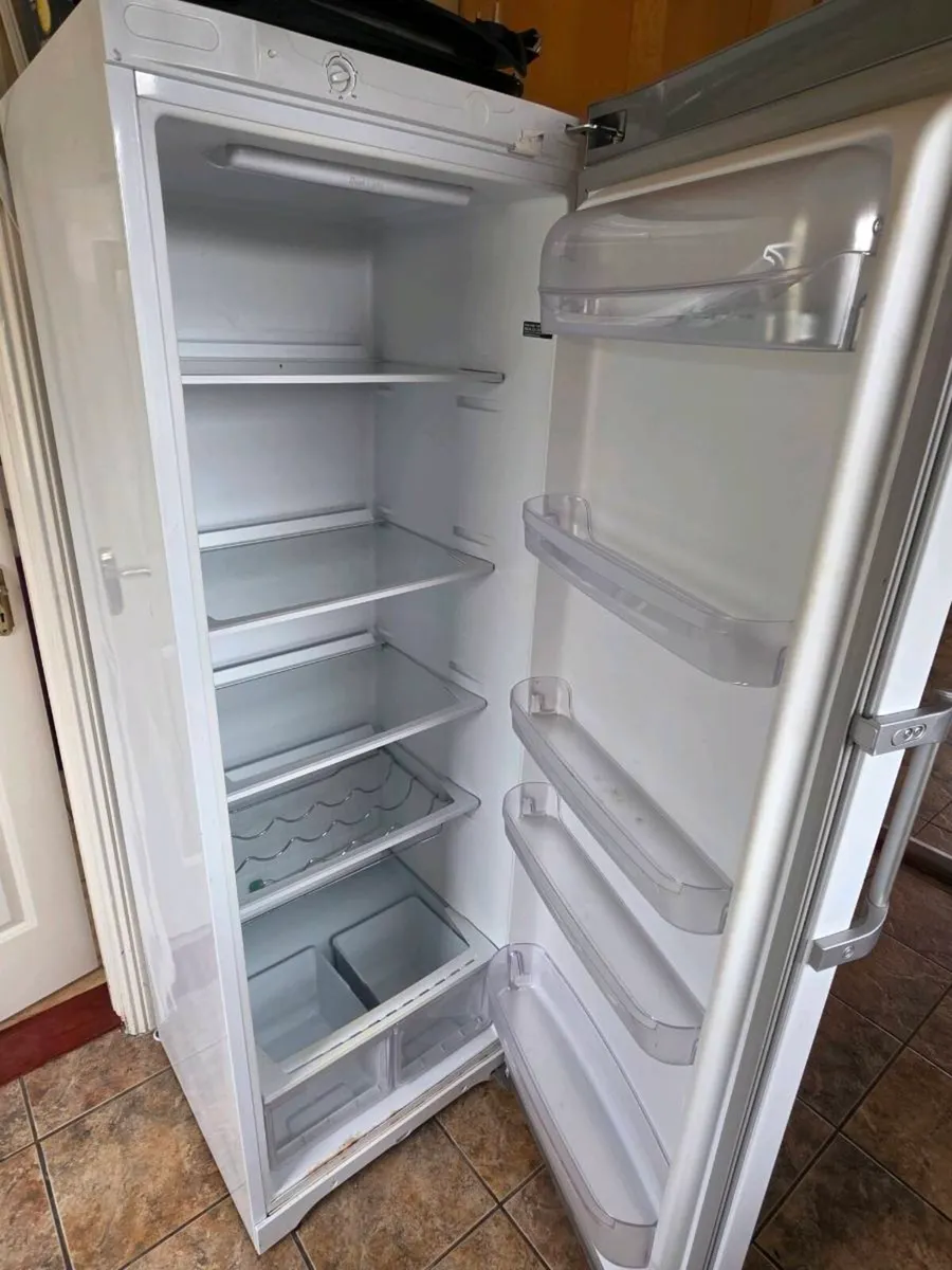 Larder Fridge - Image 4