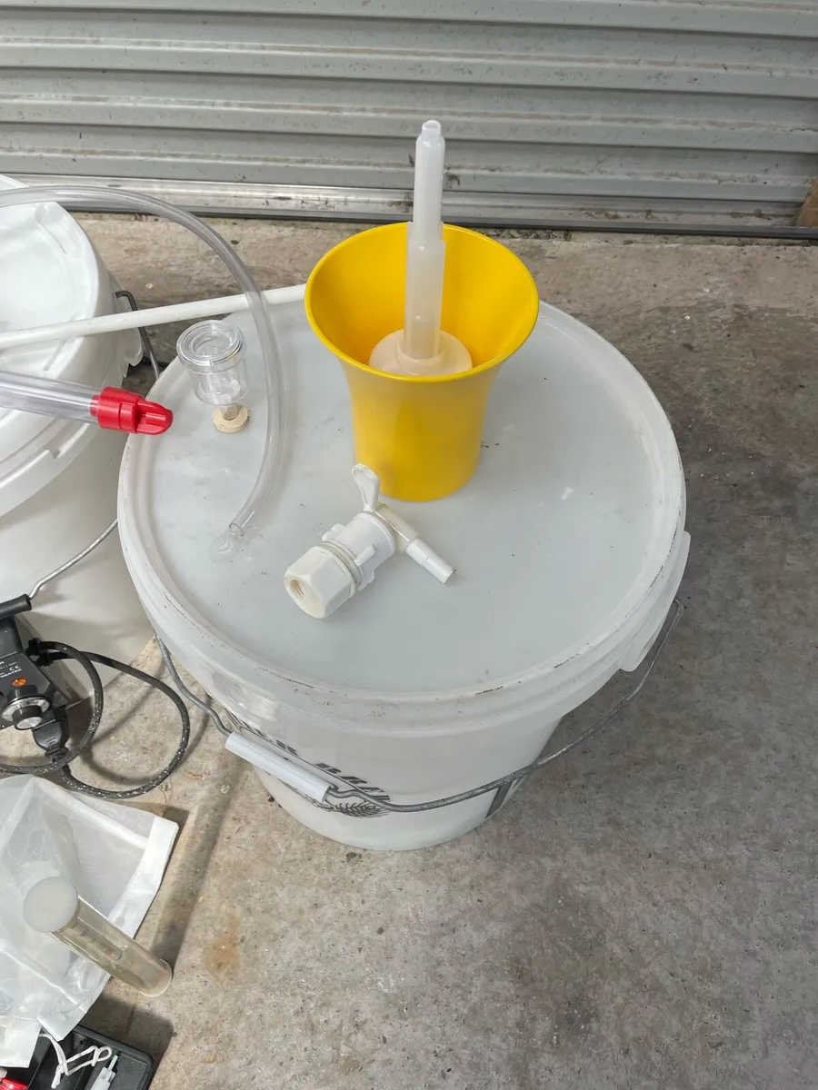 Home brewing kit - Image 2