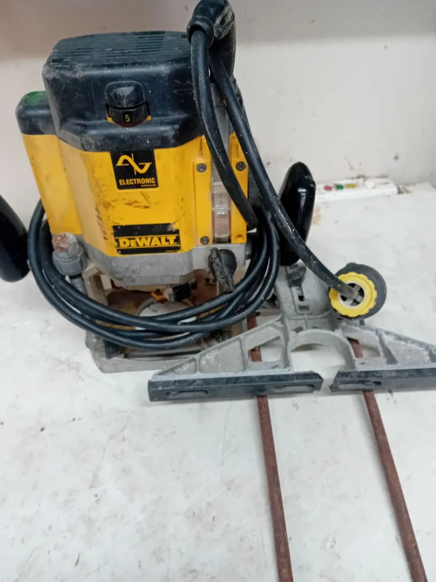 Routers ,hinge jig - Image 1