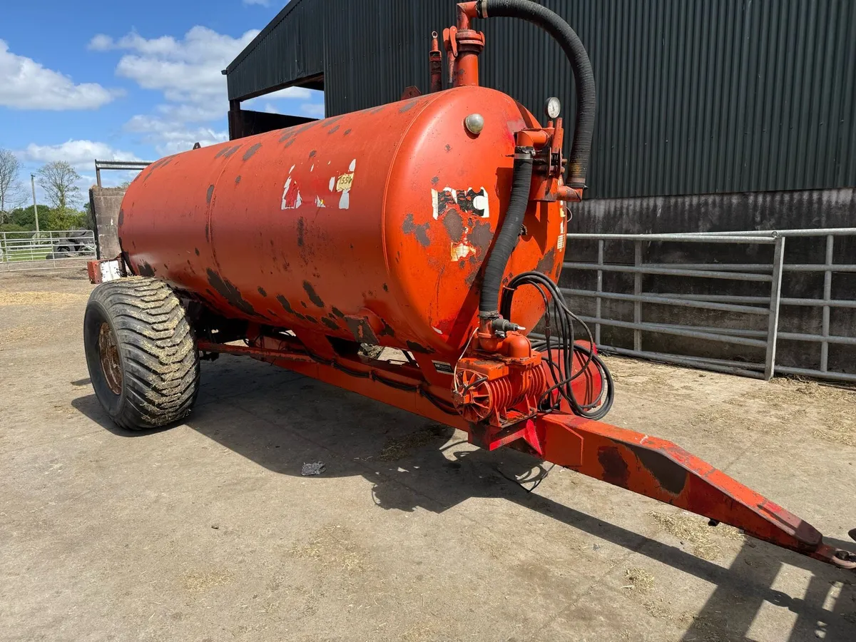 Nc 1550 tanker - Image 1