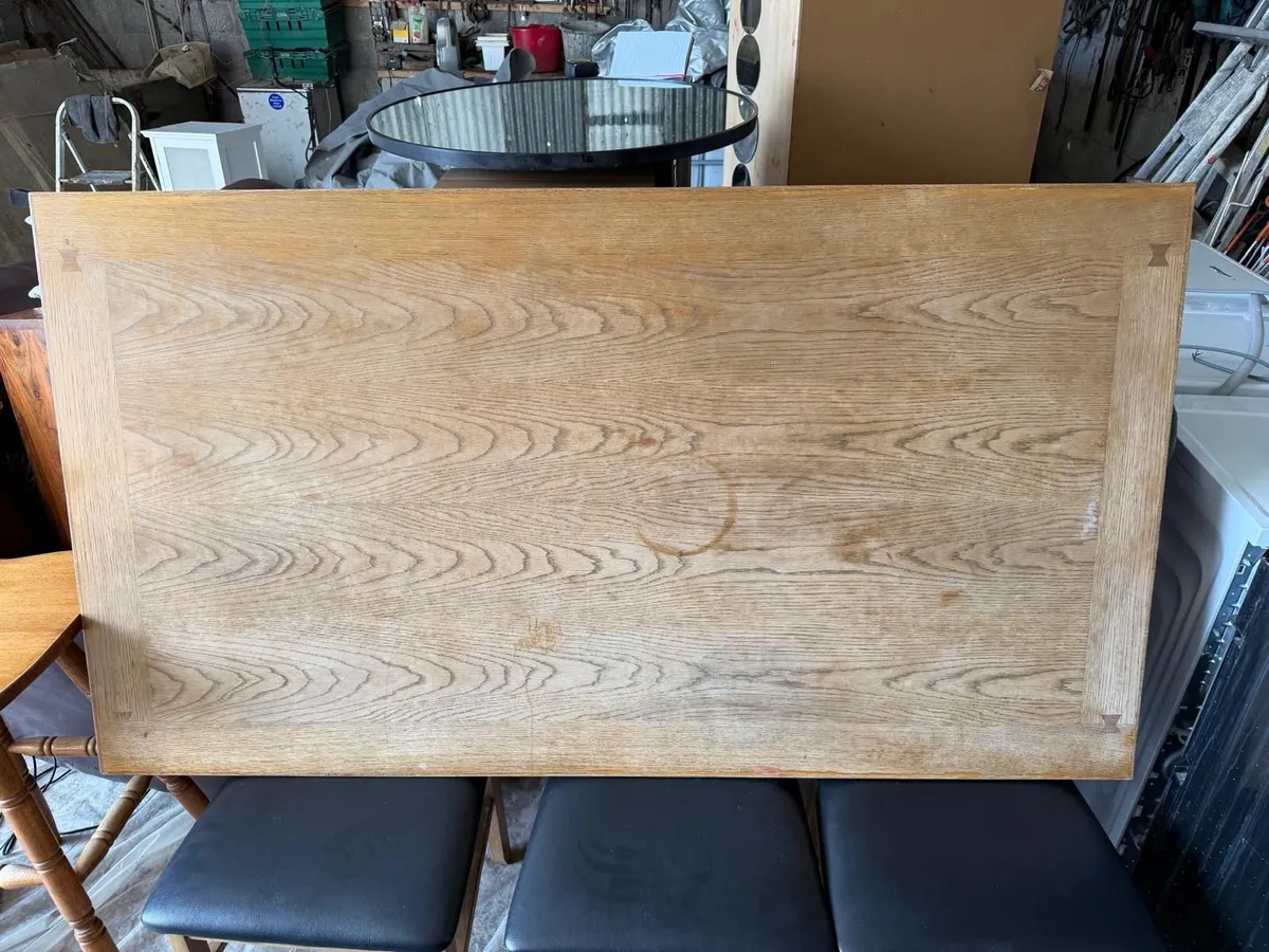 Kitchen table - Image 3