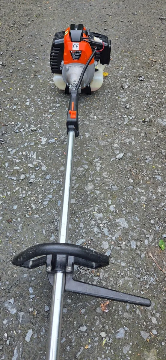 7ft long branch chainsaw - Image 4