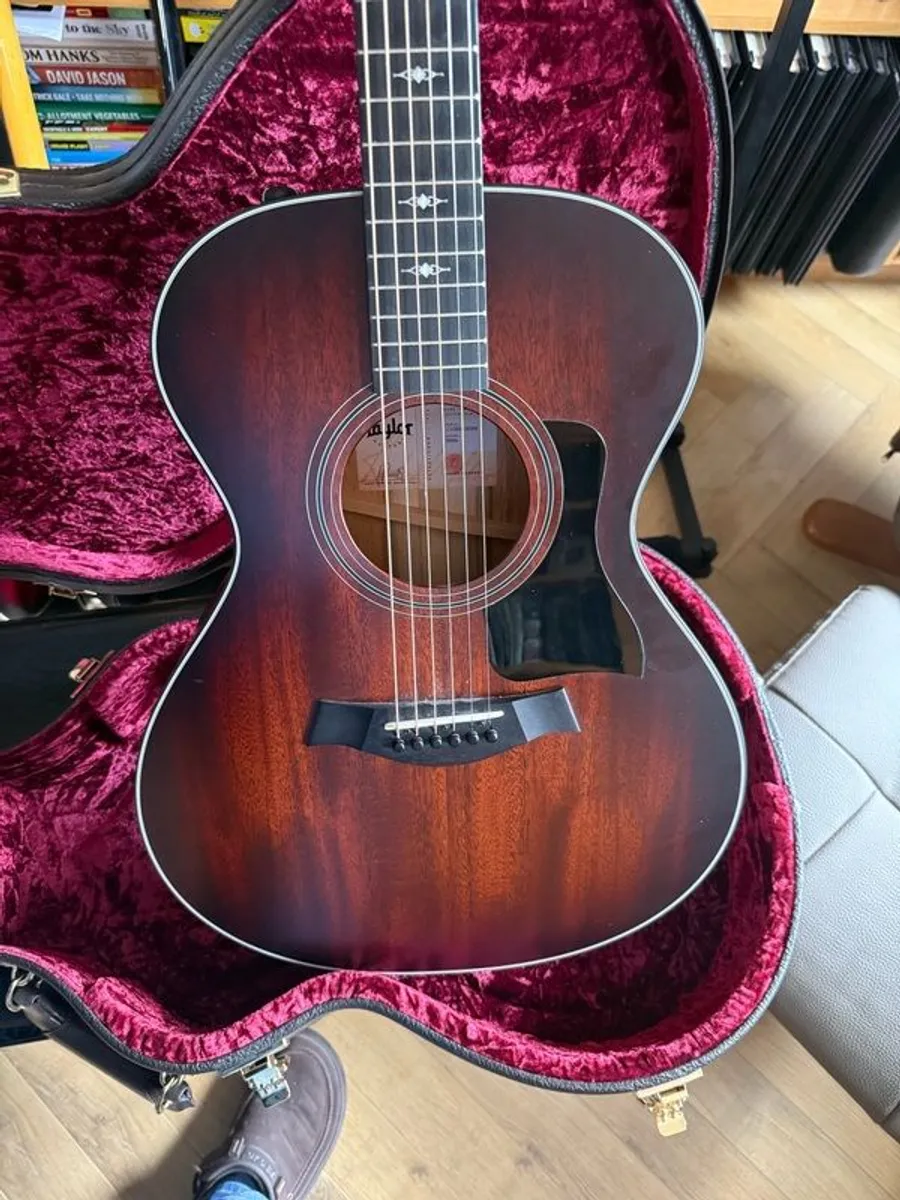 Taylor 322e All Mahogany - Image 2