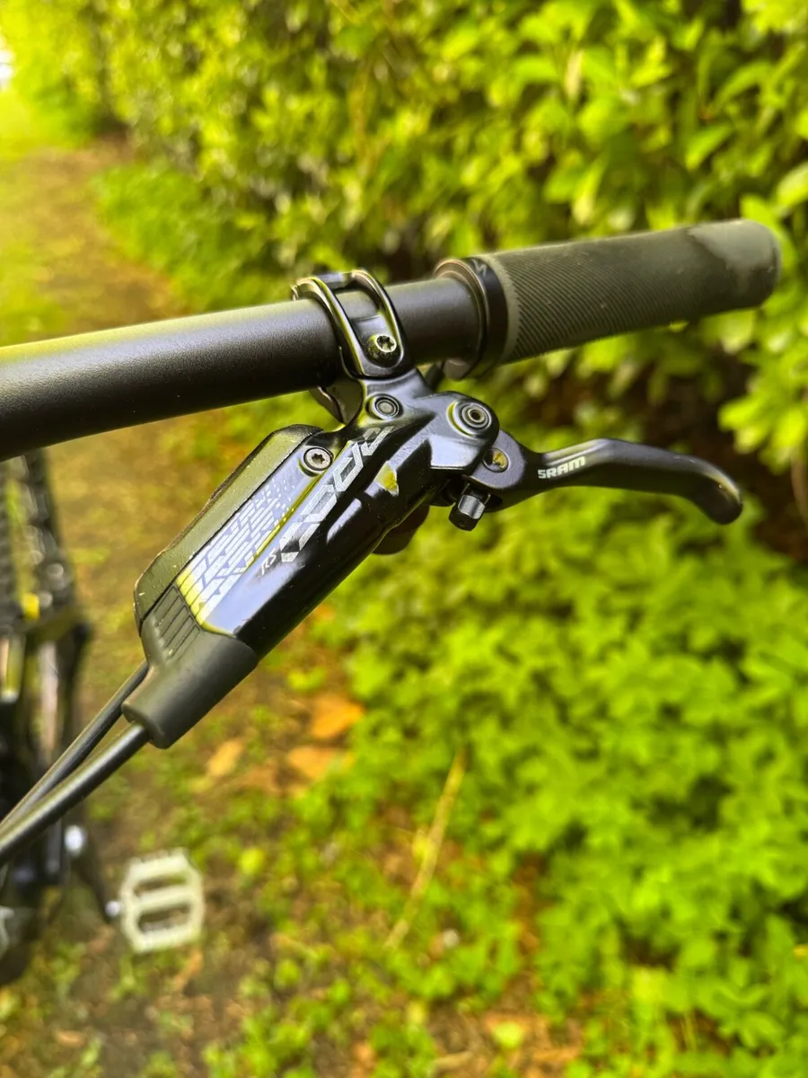 S Works Enduro 2023 - Image 4