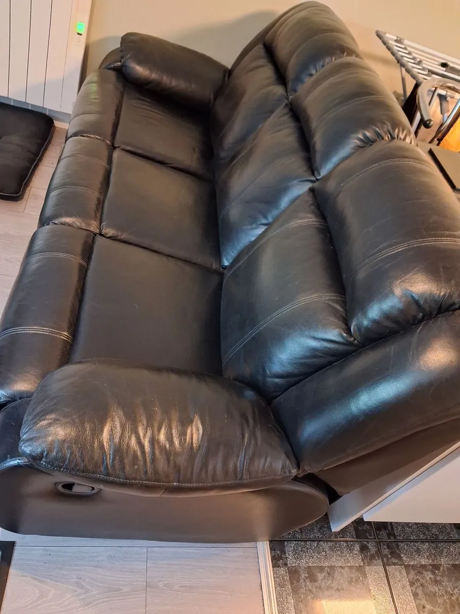 Recliner Sofa - Image 2