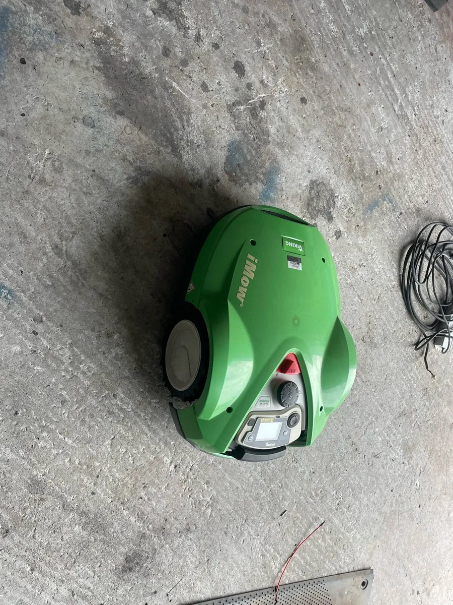 Robotic lawnmower - Image 2