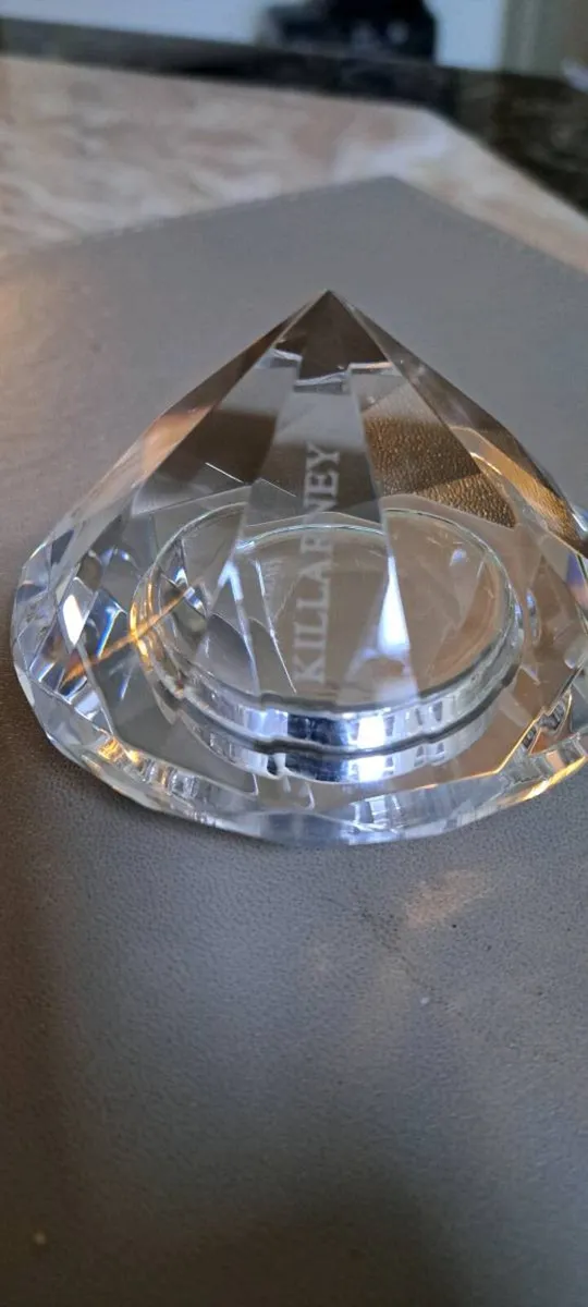 Killarney diamond cut crystal clock - Image 4