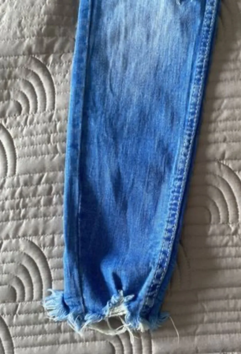 Bershka - Jeans - Size 8 - Skinny Low Rise - Image 4