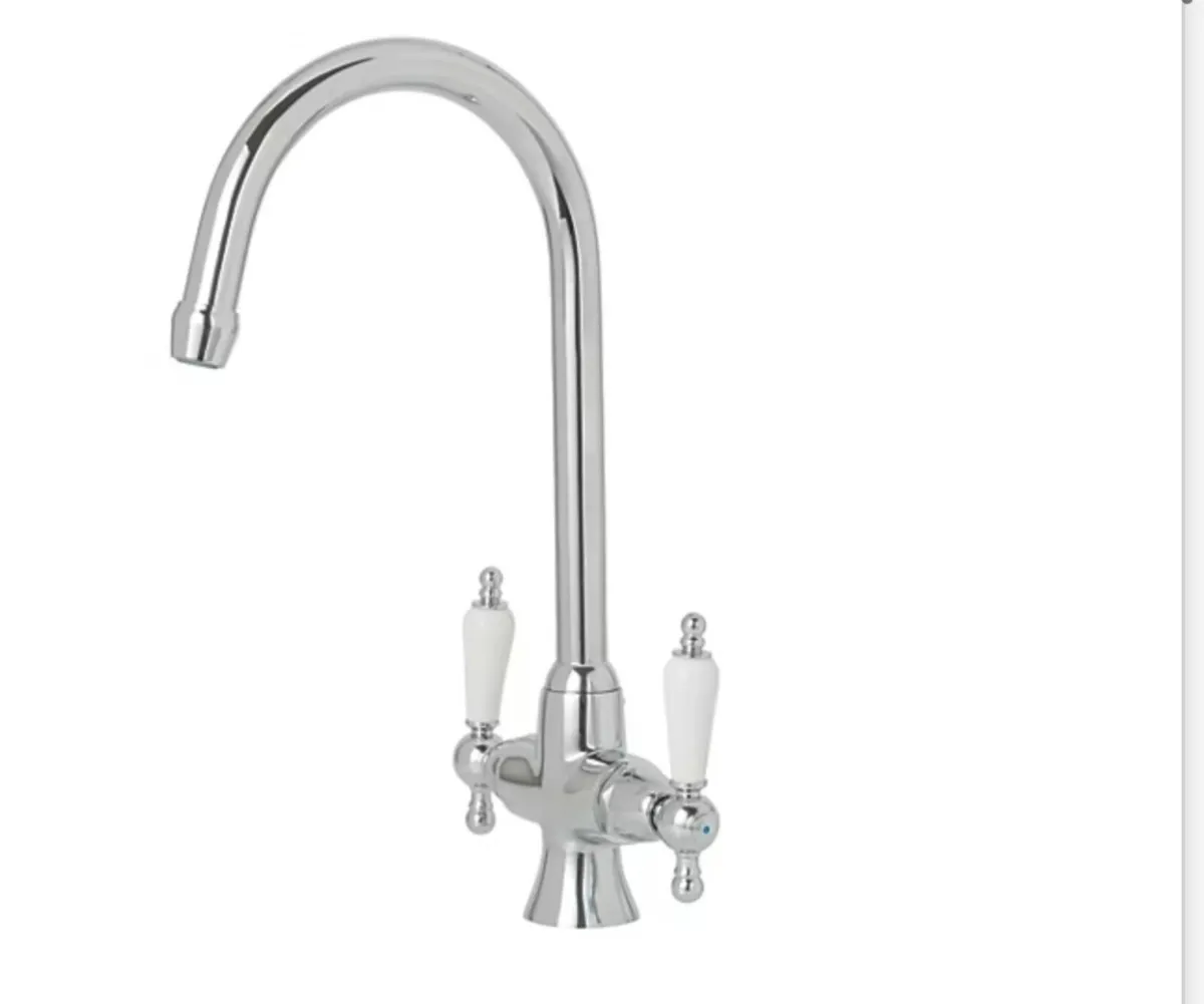 Kitchen Taps - Image 3
