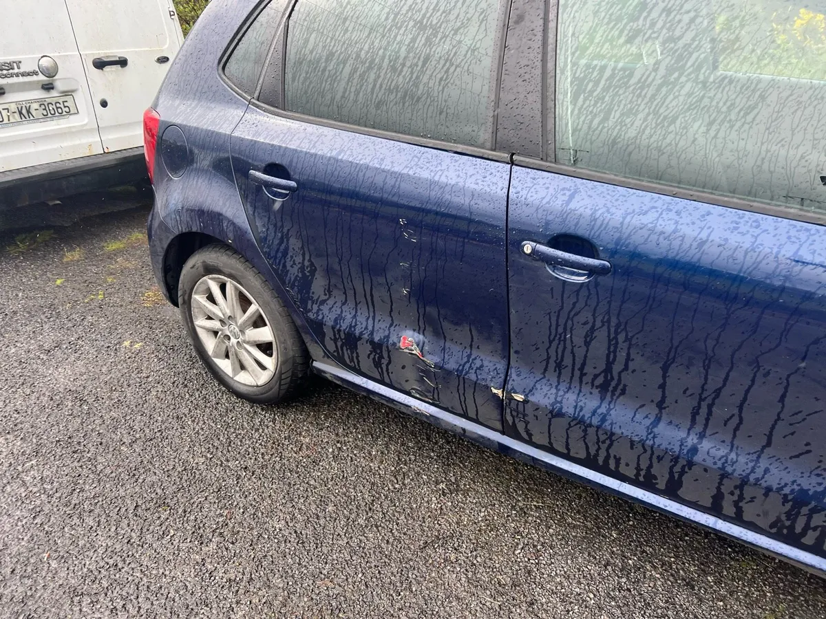 2010 VW Polo  for parts or repair - Image 4