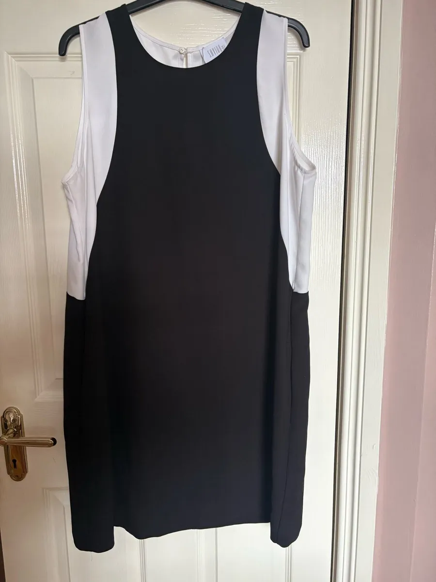 Savida dress - Image 2