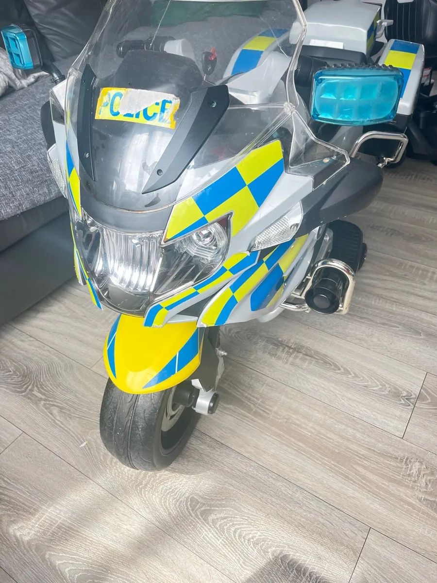 12V BMW Police Motorcycle kids  Electric Ride on - Image 2