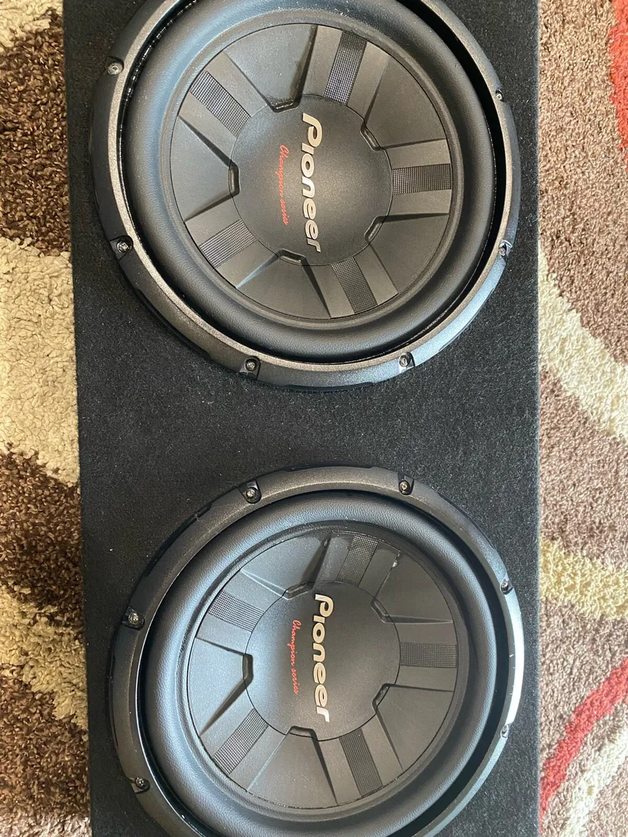 Dual Pioneer Subwoofers with amps - Image 4