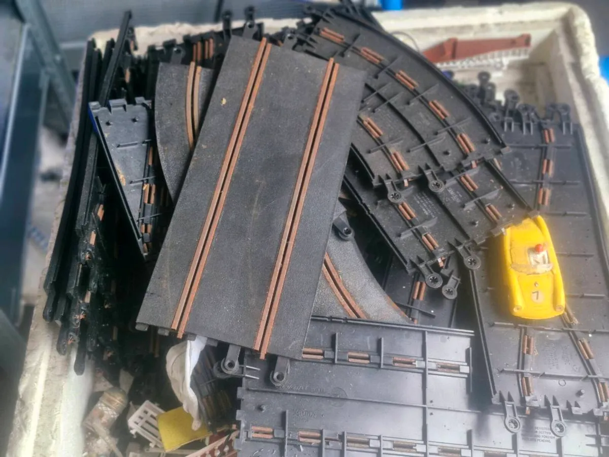 Vintage scalextric set - Image 1