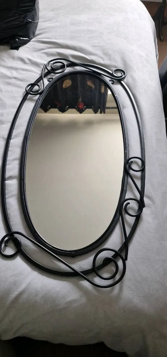 Mirror - Image 1
