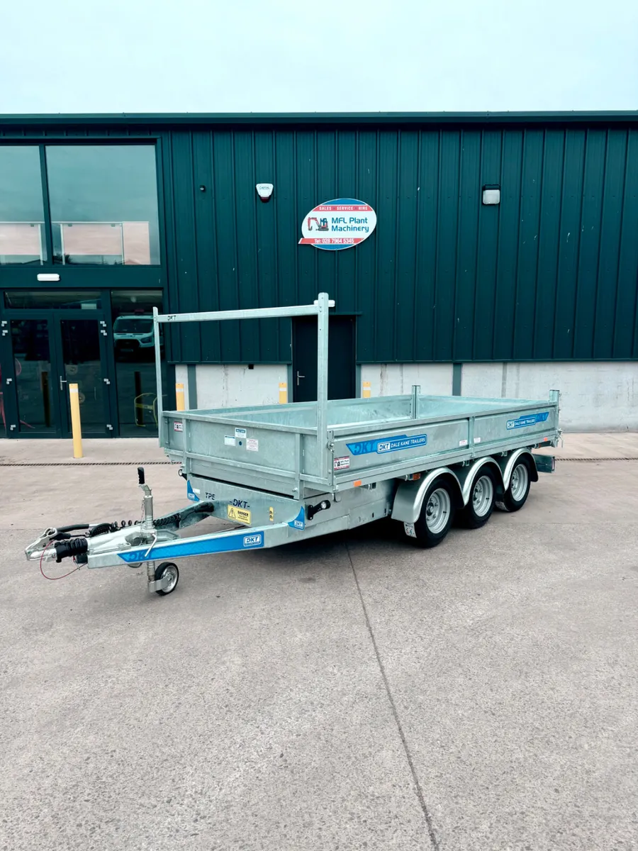 Dale Kane 12ft Triaxle Tipping Trailer. - Image 4