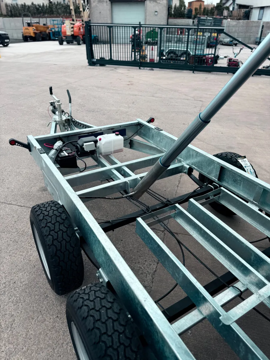 Dale Kane 12ft Triaxle Tipping Trailer. - Image 3