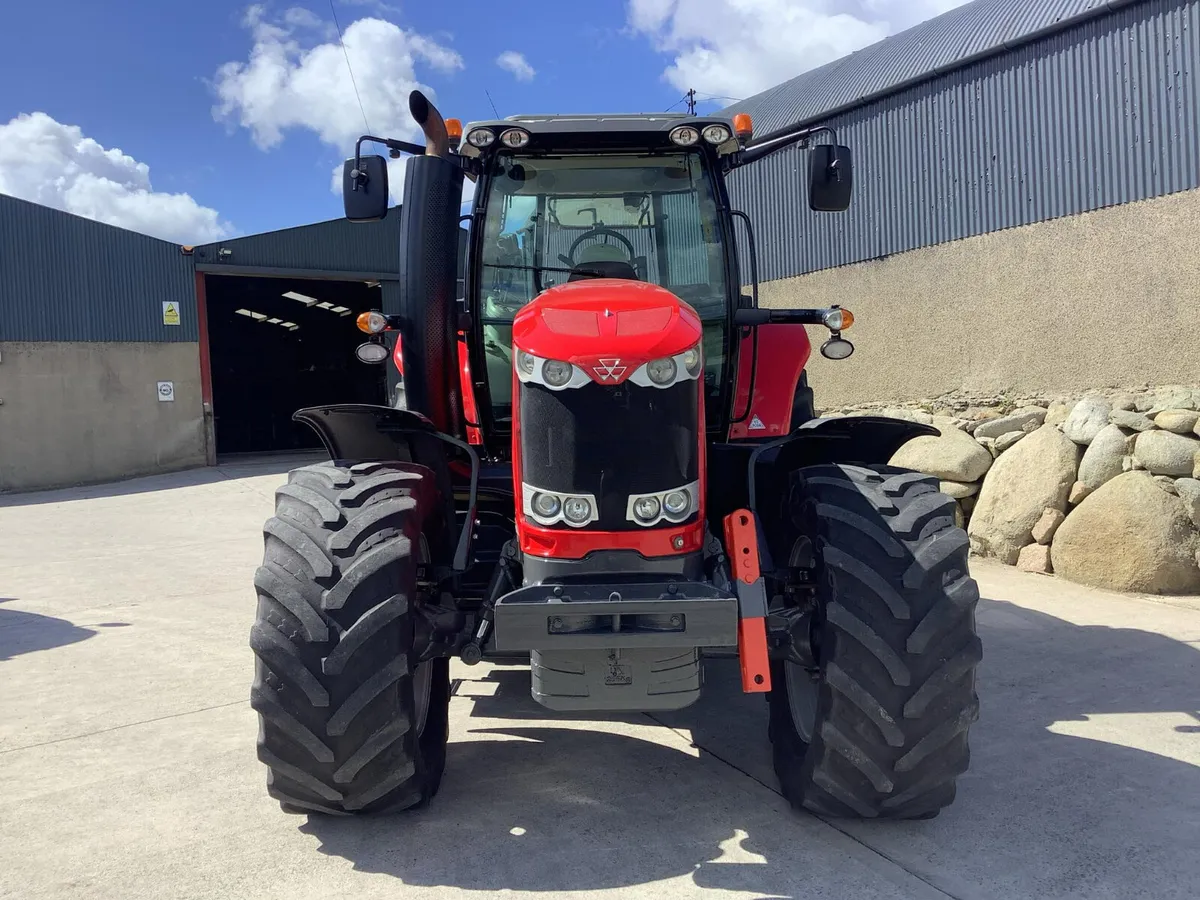 2016 MF 7720 - Image 2
