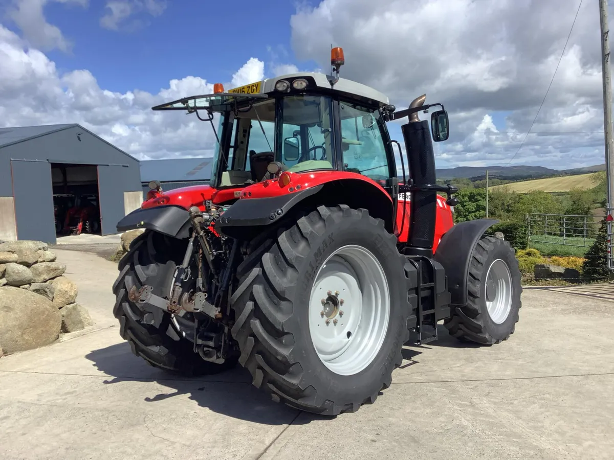 2016 MF 7720 - Image 4