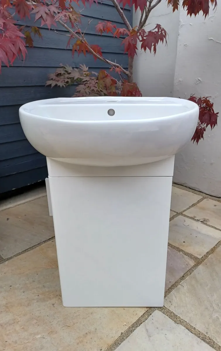Bathroom Vanity Unit - Image 2