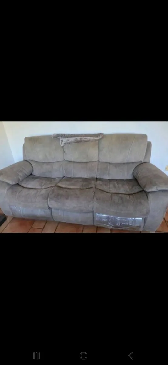 3+2 seater - Image 2