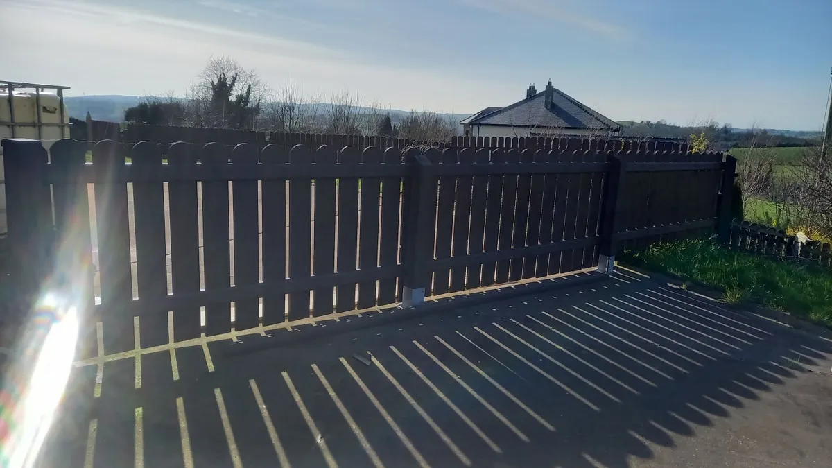 Wooden fencing - Image 1