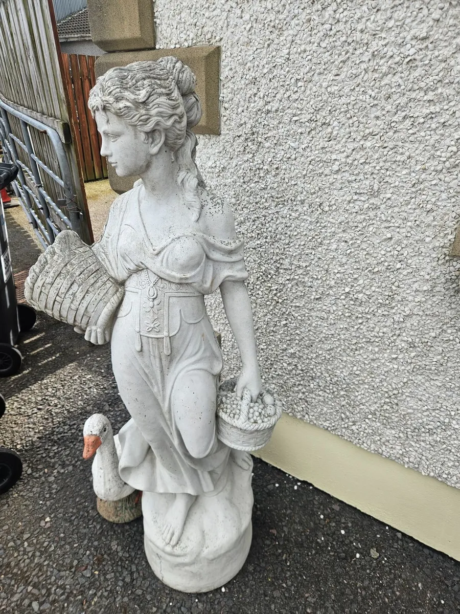 Garden Concrete Garden Statue Ornament - Image 2