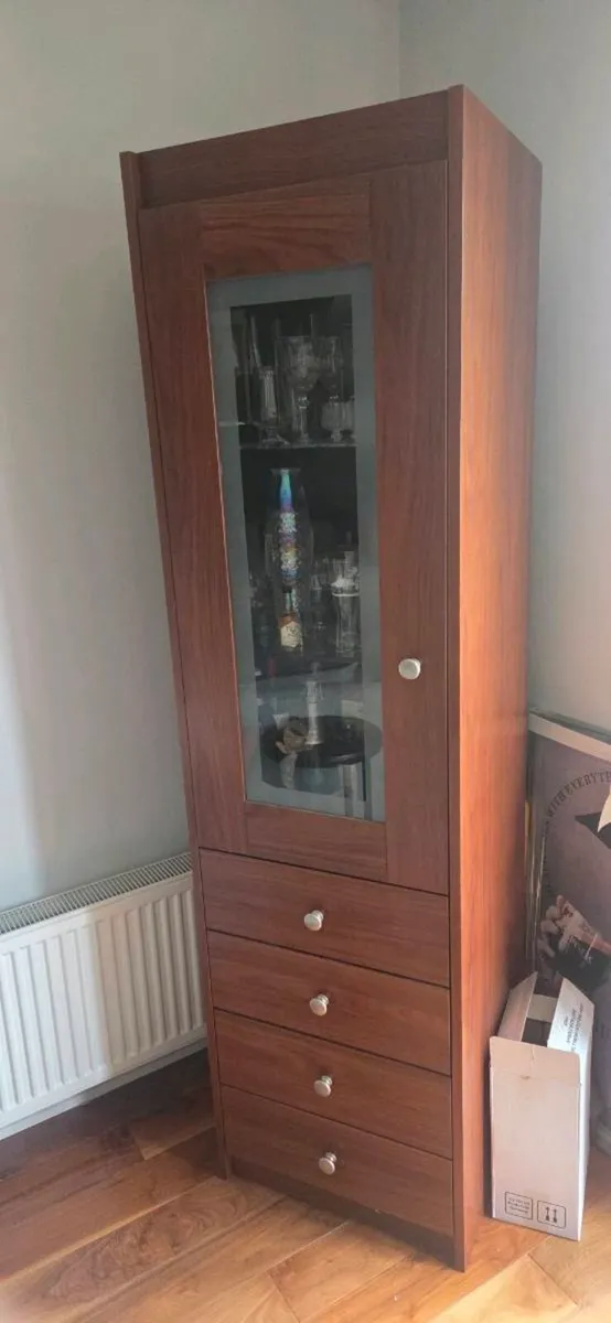 Drinks display cabinet - Image 3