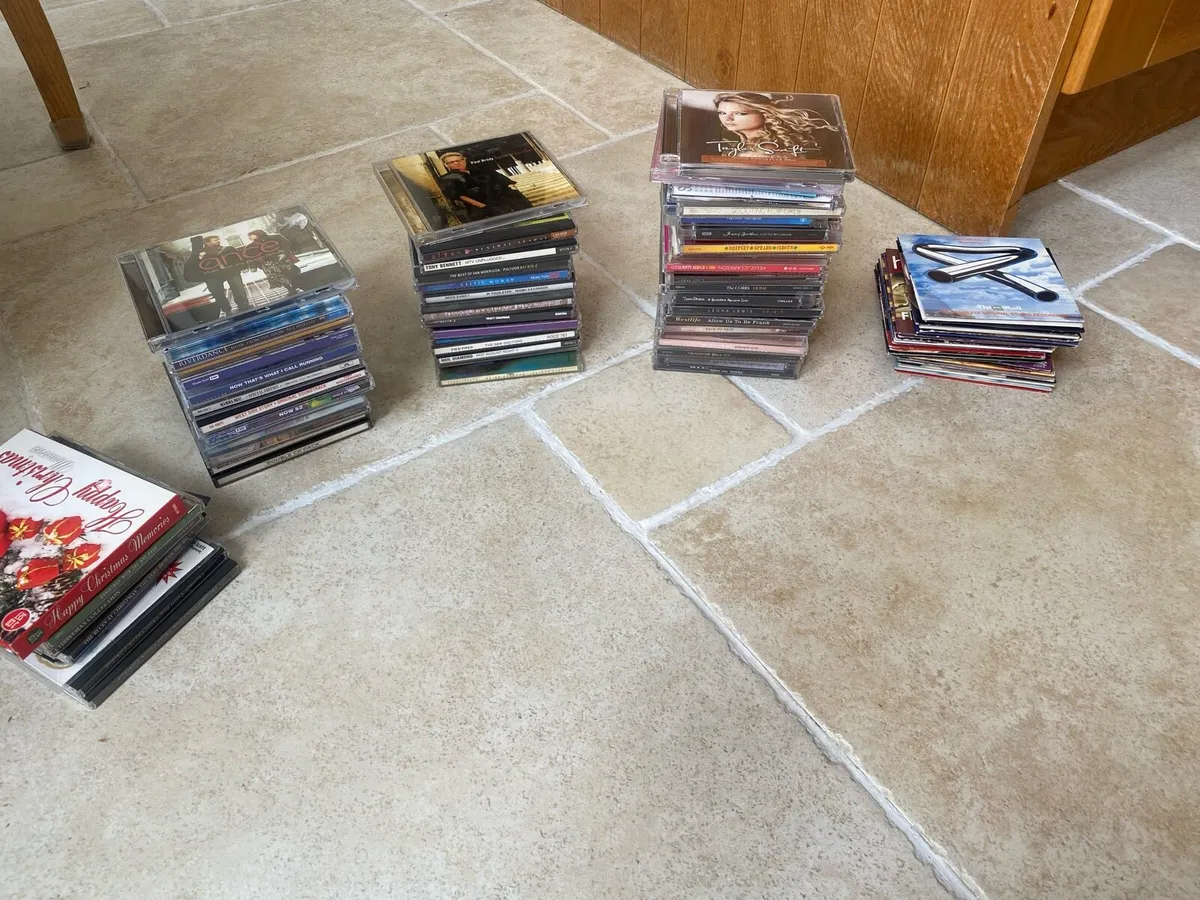 Selection of CDs ~70 - Image 1