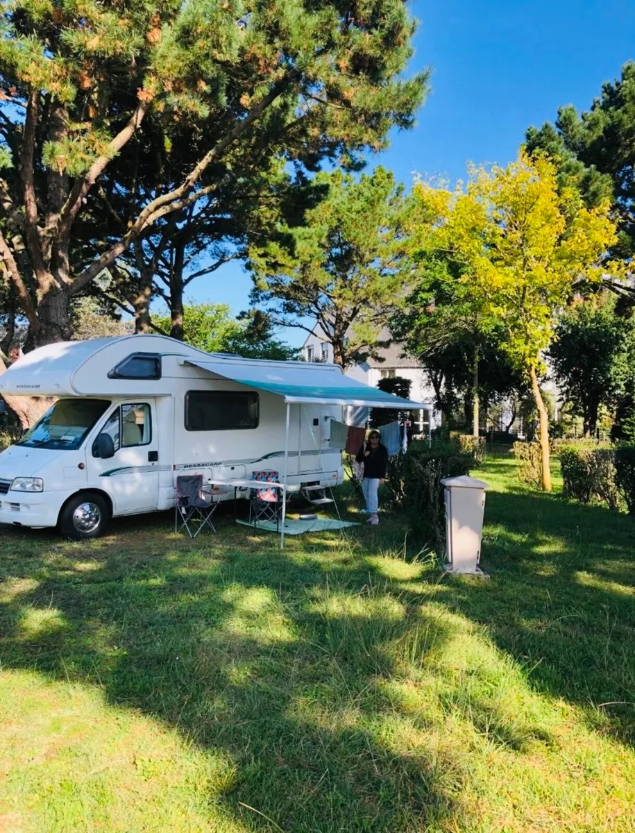 Campervan in very clean condition. - Image 4
