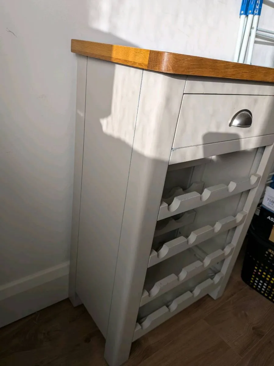 Wine rack - Image 1