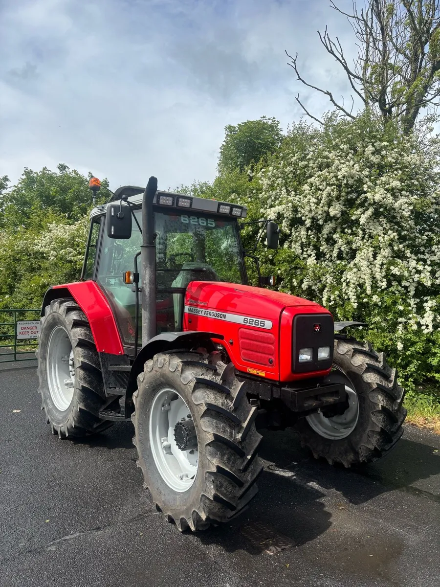 Massey 6265 - Image 1