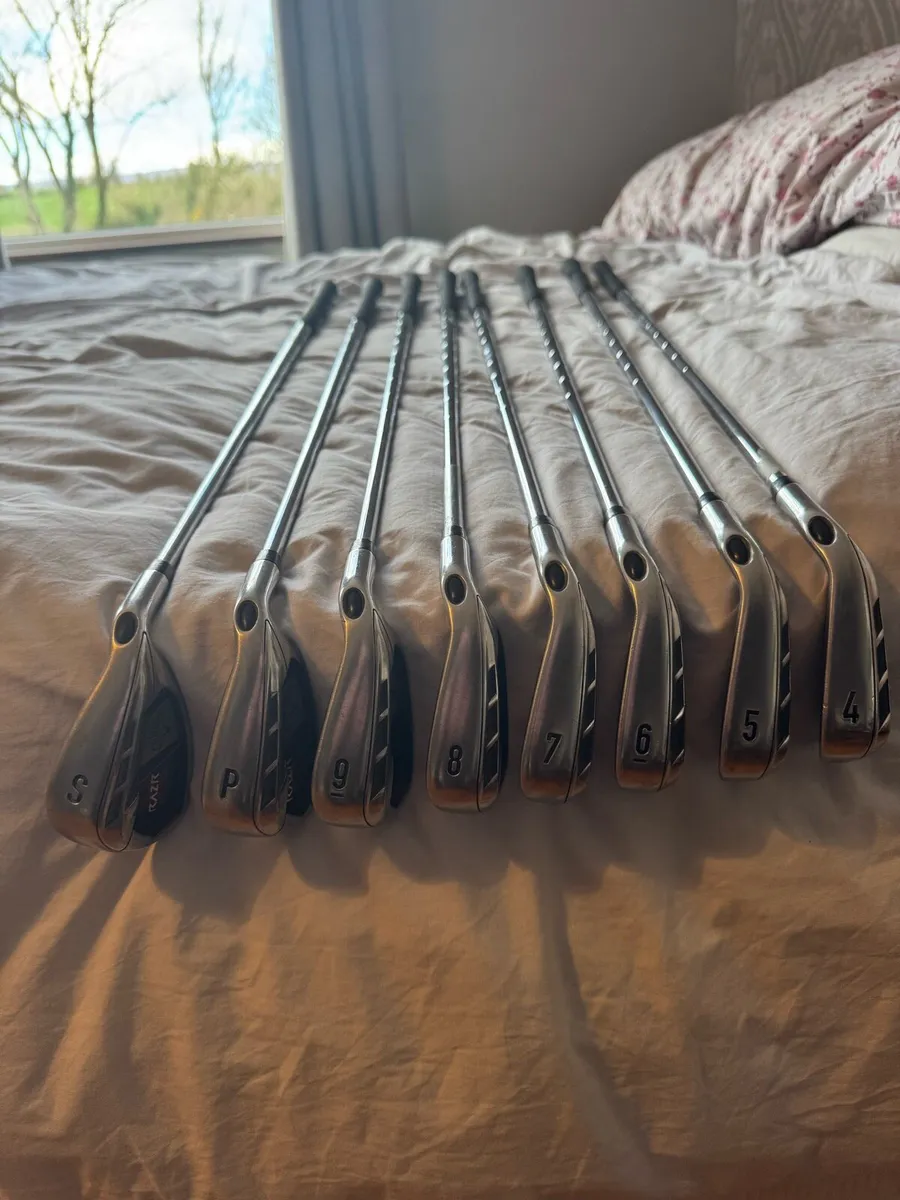 Callaway RAZR Iron Set – 4 to PW + SW (8 Clubs) - Image 1