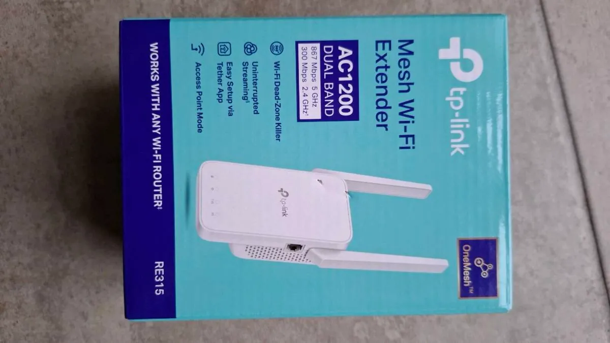 tp-link Mesh Wi-Fi Extender - Image 2
