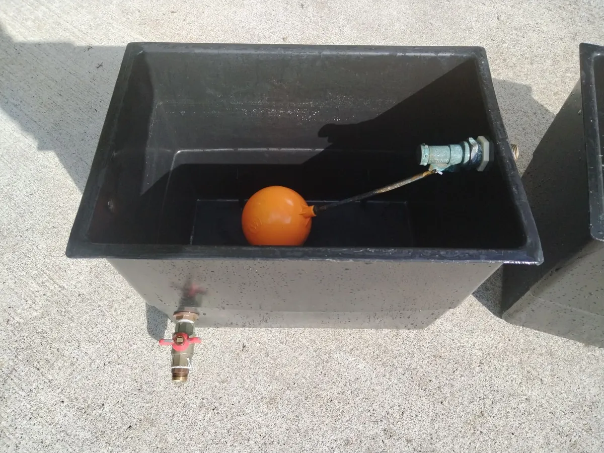 Tank - Image 4