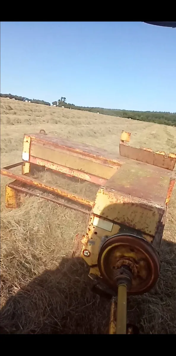 Square Baler - Image 3