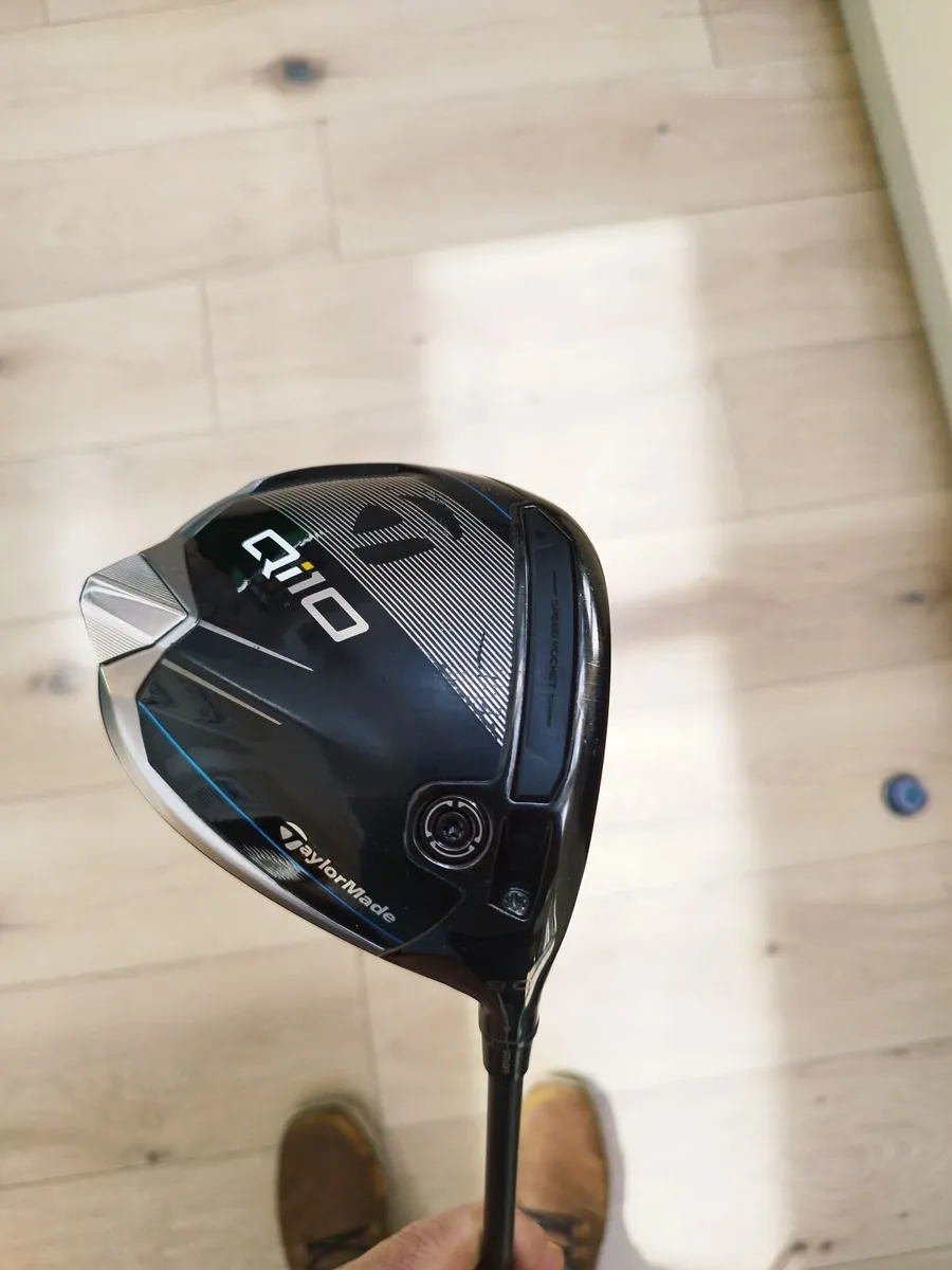 Qi10 Taylor Made Golf Driver - Image 1