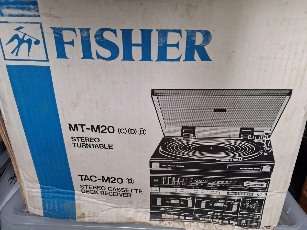 Fisher, sanyo stereo system as new - Image 1
