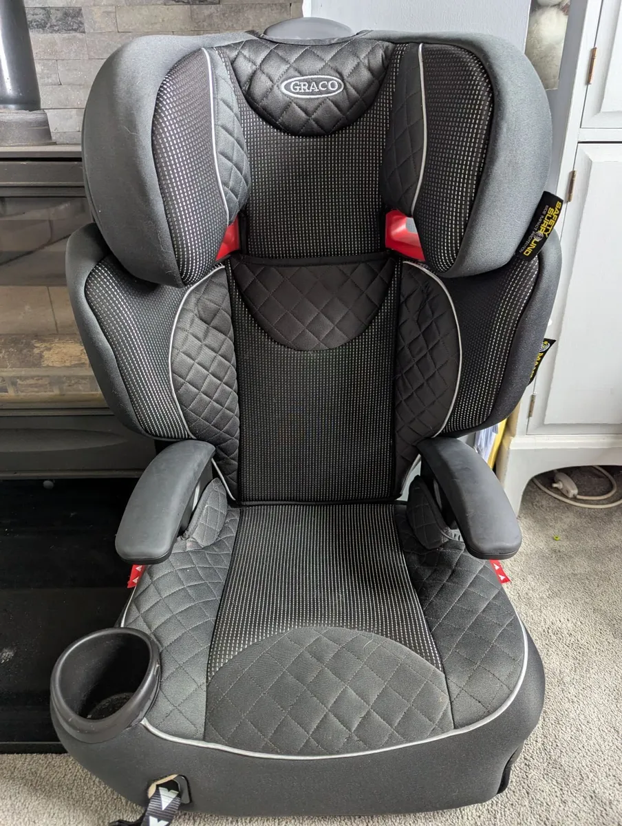 Graco booster seat great condition - Image 1